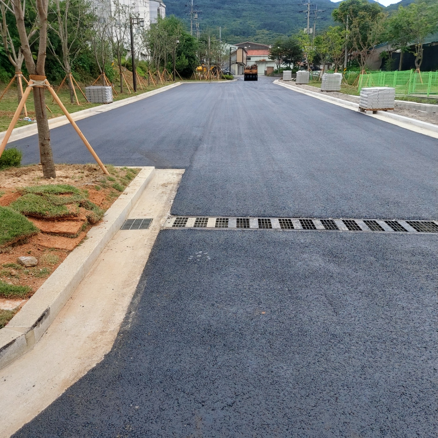 2000769928_W2BxOe1C_5b7ce0dd634f781cdf9b4efbae9311018db30c95.jpg 이미지크게보기