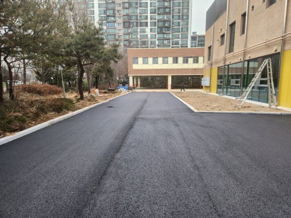 thumb4057f74bbe3e02d8e2932085a026248b_1678876576_2481.jpg